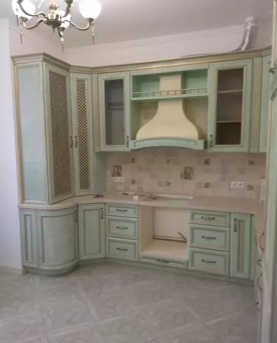 Кухня из ДСП в классическом стиле